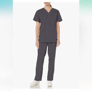 Cherokee womens Unisex Scrub Top and Scrub Pant Set￼￼￼￼￼￼￼